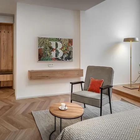 Hotel apartamentowy The Botanist 4*