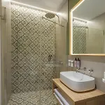 The Botanist Apartahotel 4*