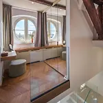 The Botanist 4*