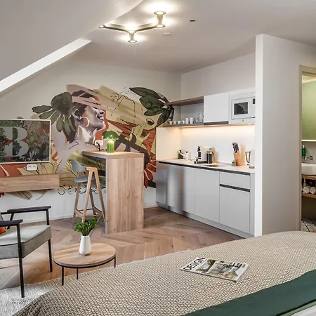 Apartahotel The Botanist 4*