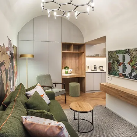 Aparthotel The Botanist 4*