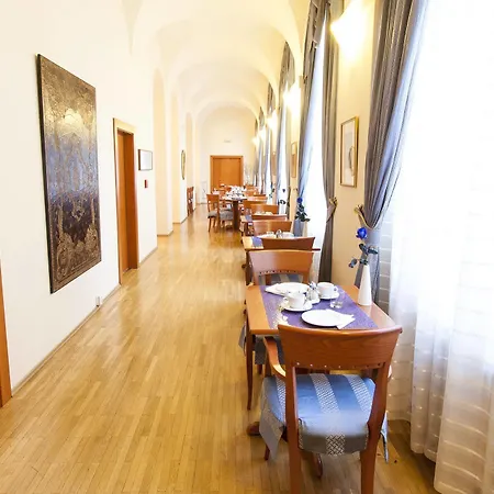 The Botanist Aparthotel Praag