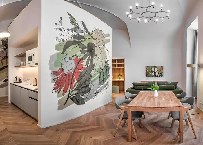 Lägenhetshotell The Botanist 4*