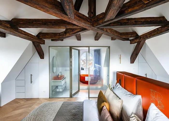 Lägenhetshotell The Botanist 4*