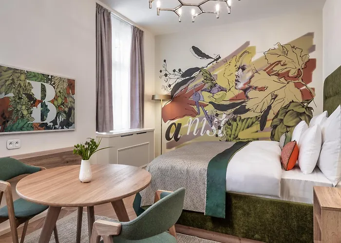 Aparthotel The Botanist 4*