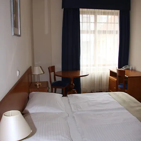 The Botanist Aparthotel 4*