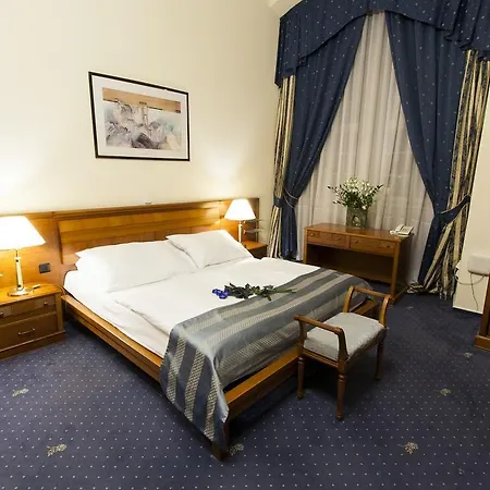 The Botanist Aparthotel